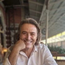 Levent Özen's avatar