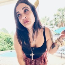 Elizabeth Z. 's avatar